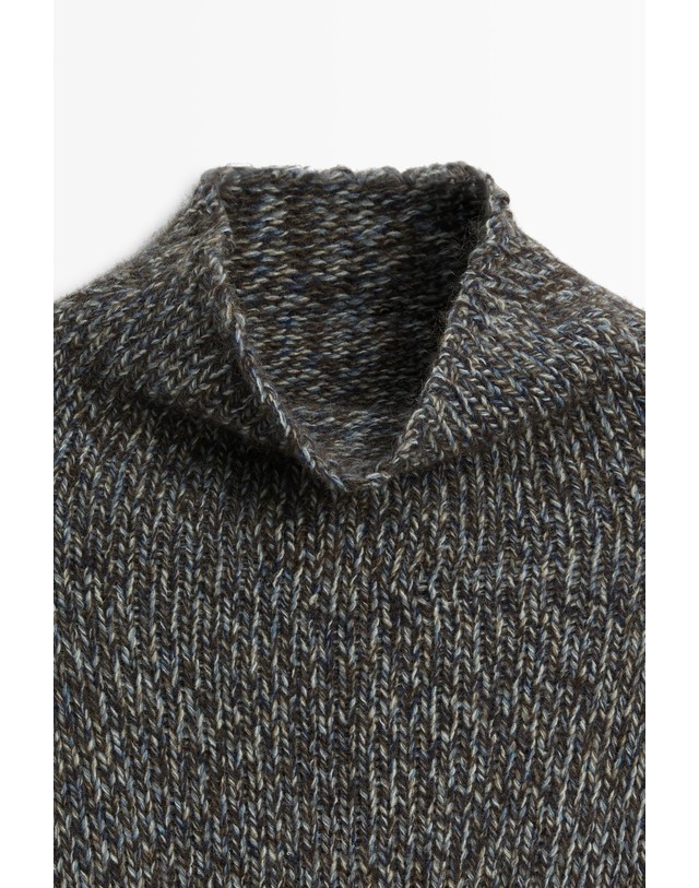 마시모두띠 마시모두띠 크롭 하이넥 순모 니트 스웨터 5859/544 MEDIUM BLUE 블루 착용컷