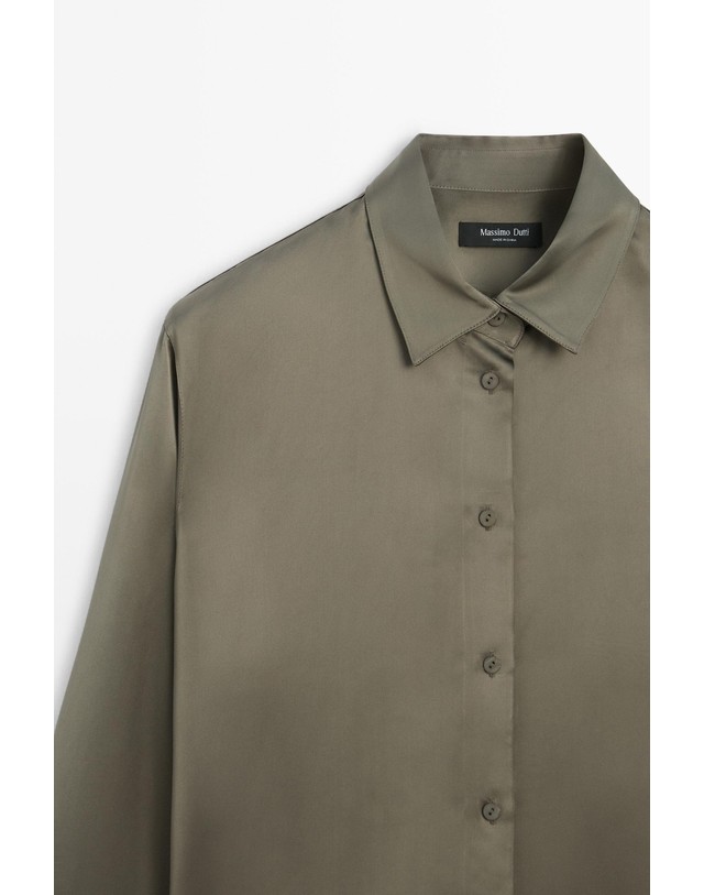 마시모두띠 마시모두띠 새틴 플루이드 긴팔 셔츠 5159/559 GREYISH GREEN 카키 착용컷