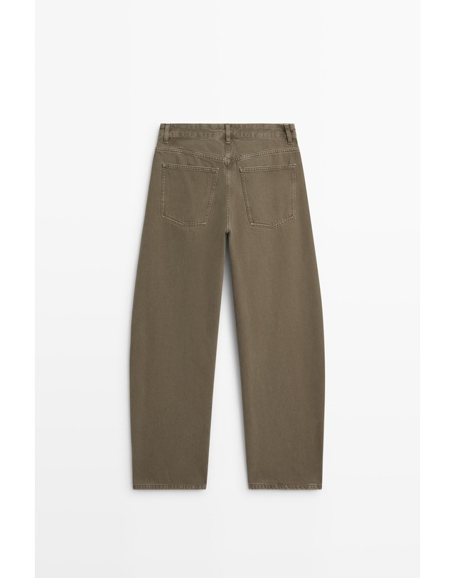 마시모두띠 마시모두띠 미드라이즈 배럴핏 데님 팬츠 5074/874 MOLE BROWN 카키 착용컷