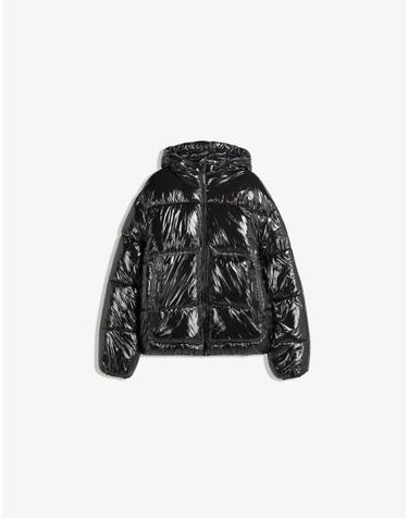 버쉬카 테크니컬 글로시 블랙 후드 숏 패딩 자켓 6787/551 BLACK