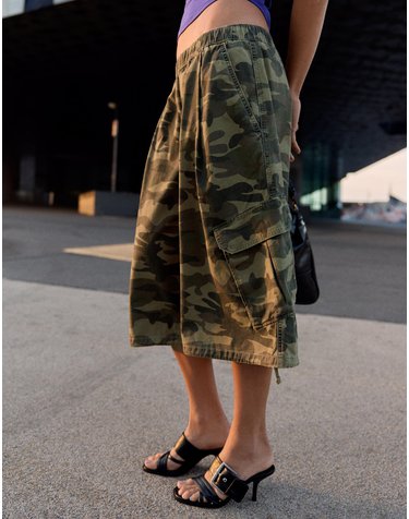 버쉬카 카모 프린트 카고 버뮤다 팬츠 3351/335 KHAKI