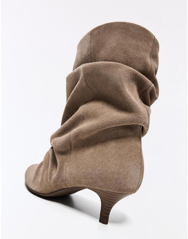버쉬카 버쉬카 가죽 슬라우치 힐 미들부츠 1130/764 TAUPE 베이지 착용컷