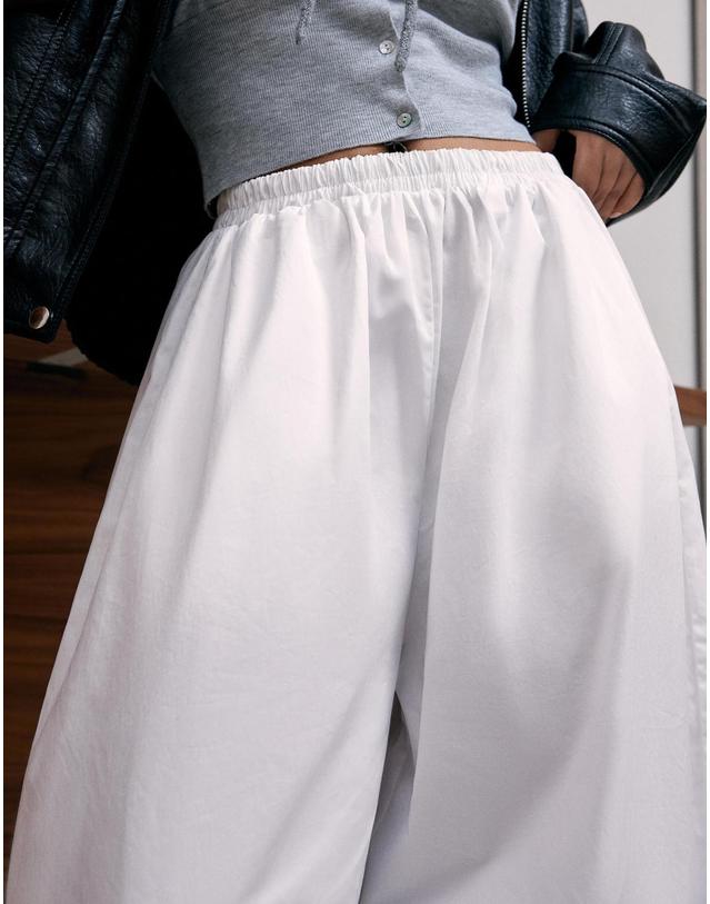 버쉬카 버쉬카 포플린 와이드 벌룬 팬츠 0928/741 WHITE 화이트 착용컷