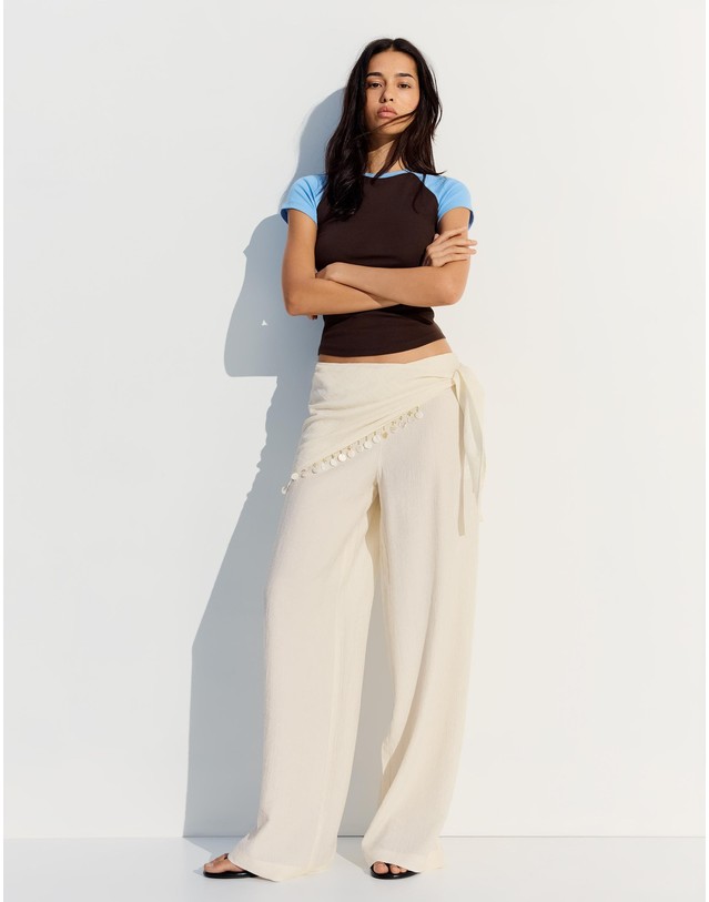 버쉬카 버쉬카 링클 스카프 프린트 와이드 팬츠 2734/710 OFF WHITE 아이보리 착용컷