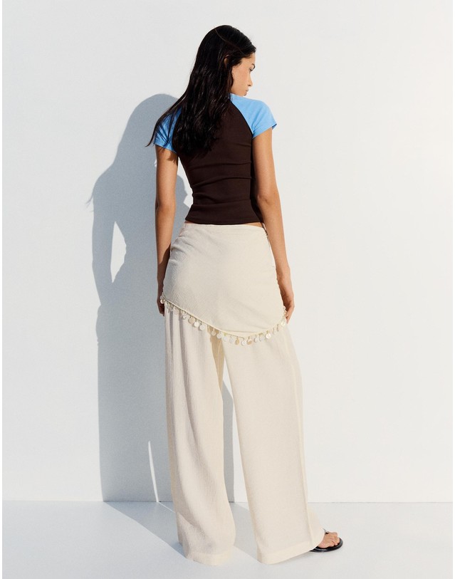 버쉬카 버쉬카 링클 스카프 프린트 와이드 팬츠 2734/710 OFF WHITE 아이보리 착용컷