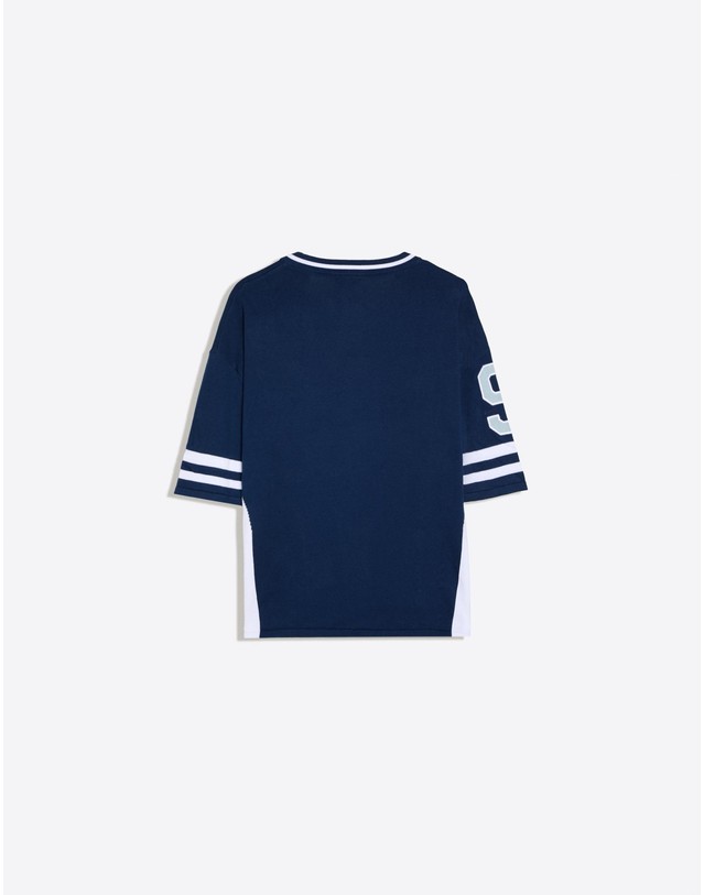 버쉬카 버쉬카 프린트 브이넥 반팔 티셔츠 2519/623 NAVY 네이비 착용컷