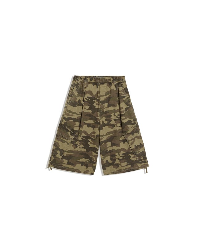 버쉬카 버쉬카 카모 프린트 카고 버뮤다 팬츠 3351/335 KHAKI 카키 착용컷
