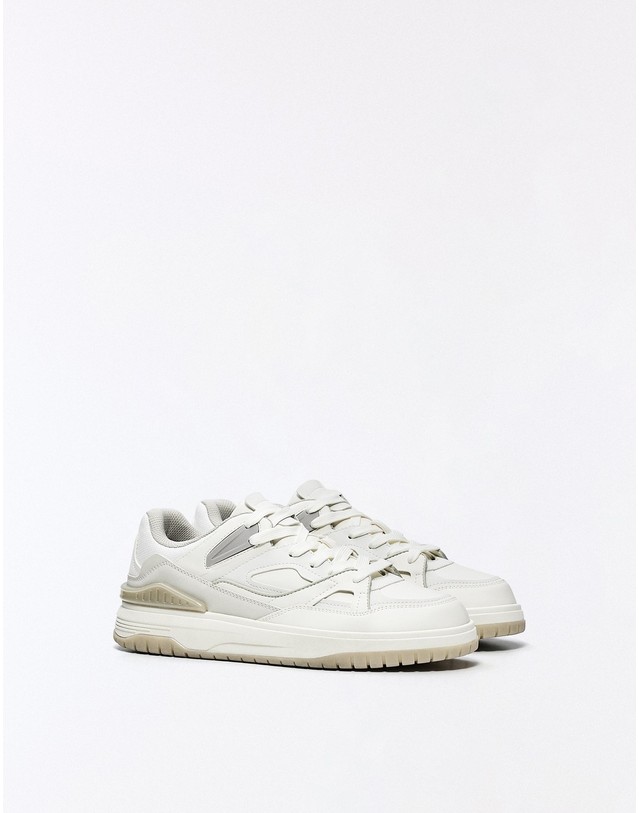버쉬카 버쉬카 청키 패널 트레이닝 스니커즈 2416/864 WHITE 화이트 착용컷