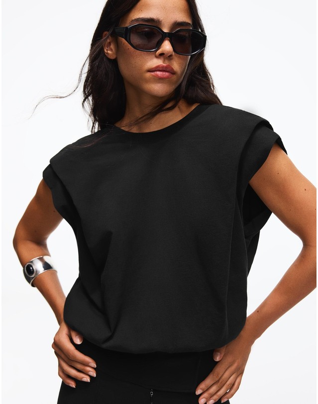 버쉬카 버쉬카 플리츠 오픈백 바디수트 2649/187 BLACK 블랙 착용컷