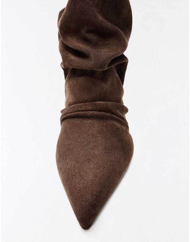 버쉬카 버쉬카 조절식 슬라우치 힐 앵클 부츠 1106/864 BROWN 초콜릿 착용컷