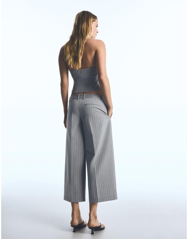 버쉬카 버쉬카 스트레이트 스트라이프 크롭 팬츠 2961/232 GREY 그레이 착용컷