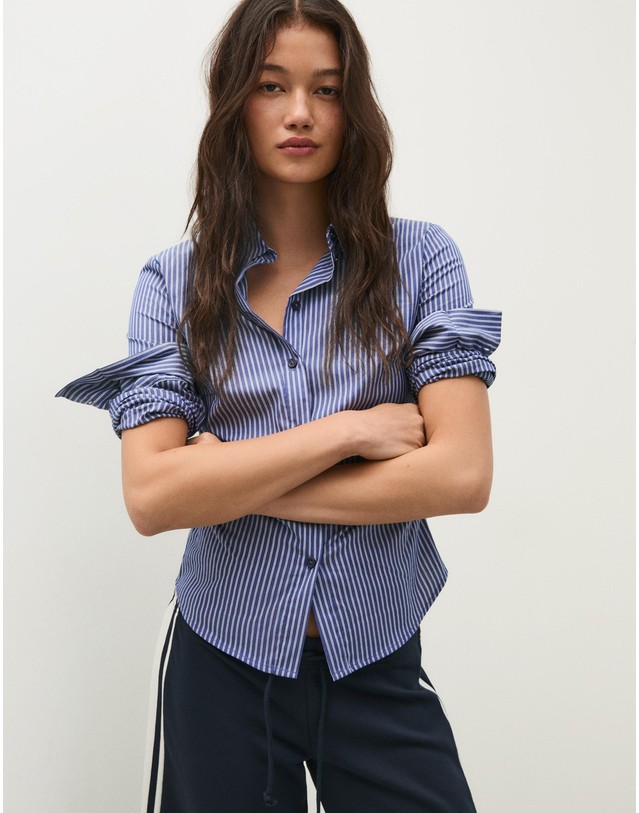 버쉬카 버쉬카 스트라이프 슬림핏 긴팔 셔츠 2910/710 BLUE 블루 착용컷