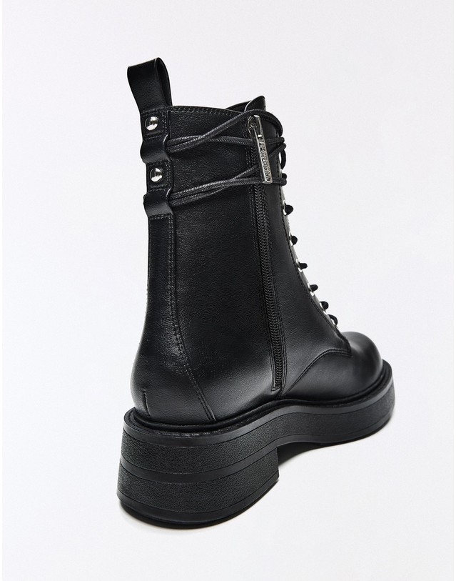버쉬카 버쉬카 레이스업 앵클 워커 부츠 1200/864 BLACK 블랙 착용컷