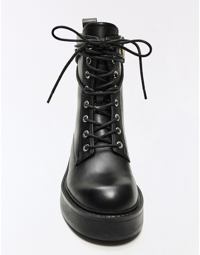 버쉬카 버쉬카 레이스업 앵클 워커 부츠 1200/864 BLACK 블랙 착용컷