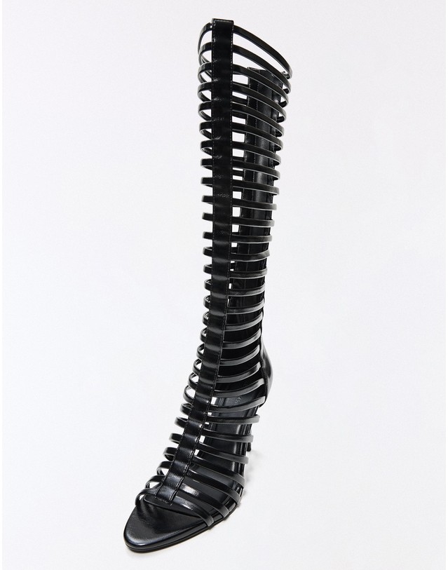 버쉬카 버쉬카 멀티 스트랩 힐 샌들 1784/864 BLACK 블랙 착용컷
