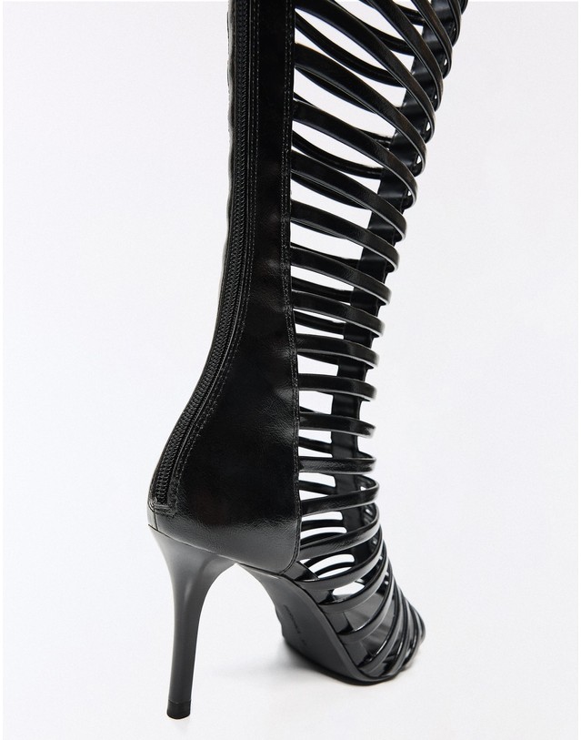 버쉬카 버쉬카 멀티 스트랩 힐 샌들 1784/864 BLACK 블랙 착용컷