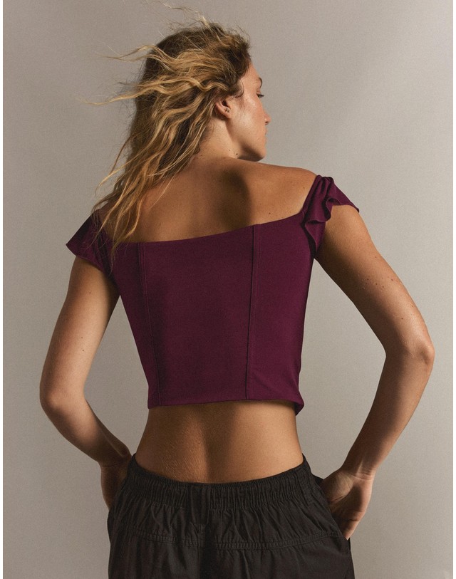 버쉬카 버쉬카 코르셋 러플 크롭 탑 3326/360 BURGUNDY 레드 착용컷
