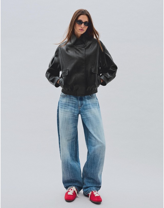 버쉬카 버쉬카 오버사이즈 가죽 효과 자켓 2528/273 BLACK 블랙 착용컷