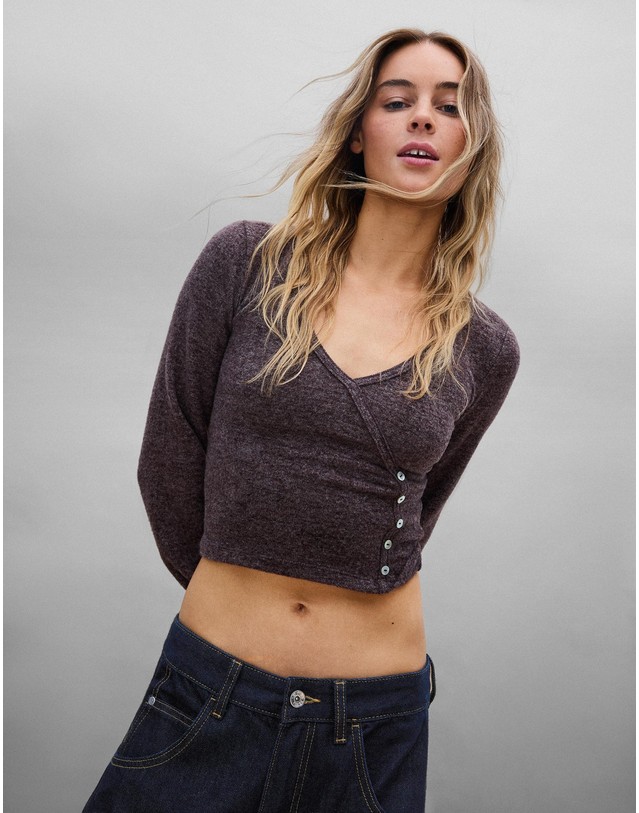 버쉬카 버쉬카 브이넥 버튼 크롭 가디건 3975/169 BROWN 브라운 착용컷