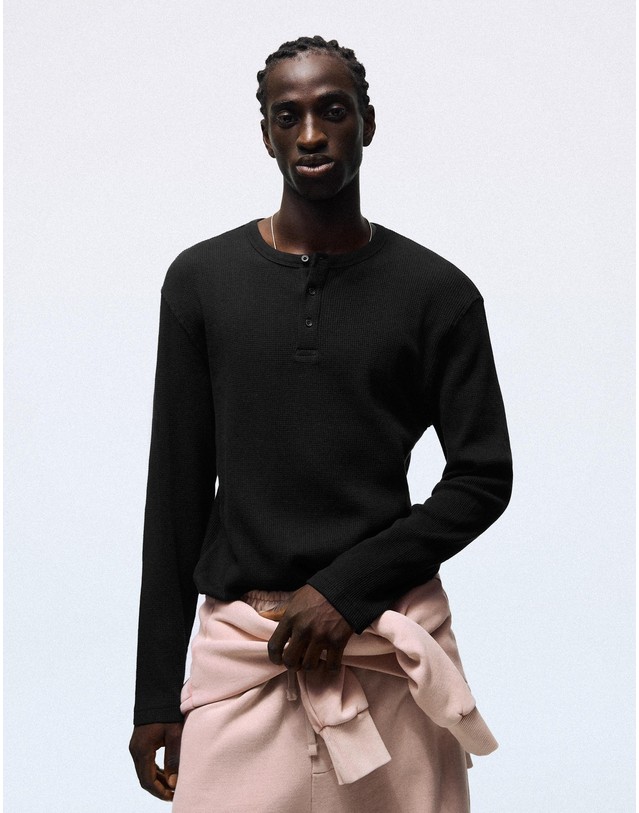 버쉬카 버쉬카 슬림핏 헨리넥 긴팔 티셔츠 3278/443 BLACK 블랙 착용컷