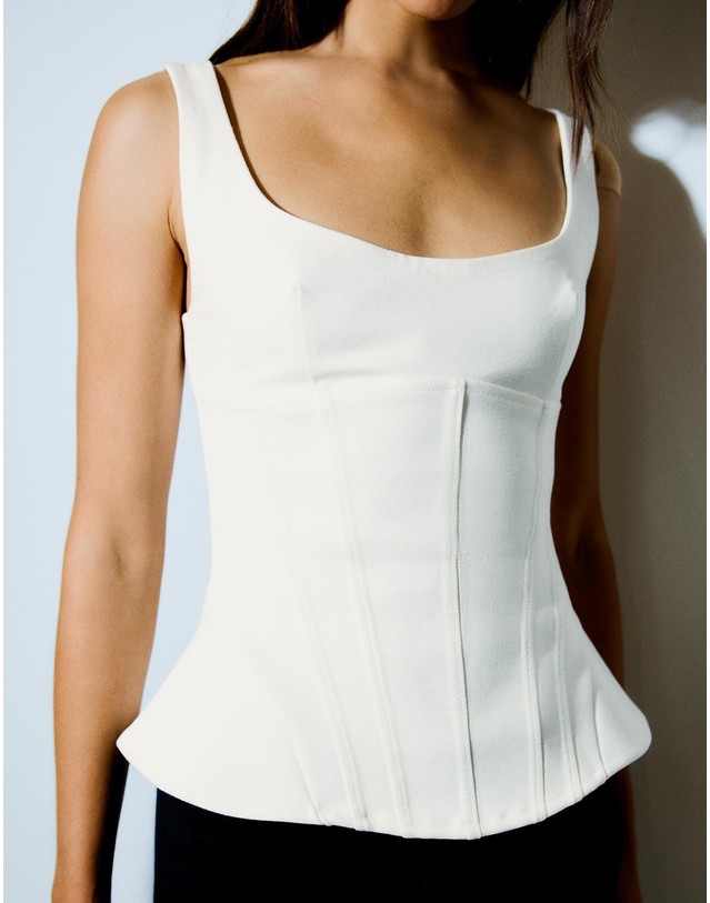 버쉬카 버쉬카 스트럭처 타이백 민소매 탑 3061/710 WHITE 화이트 착용컷