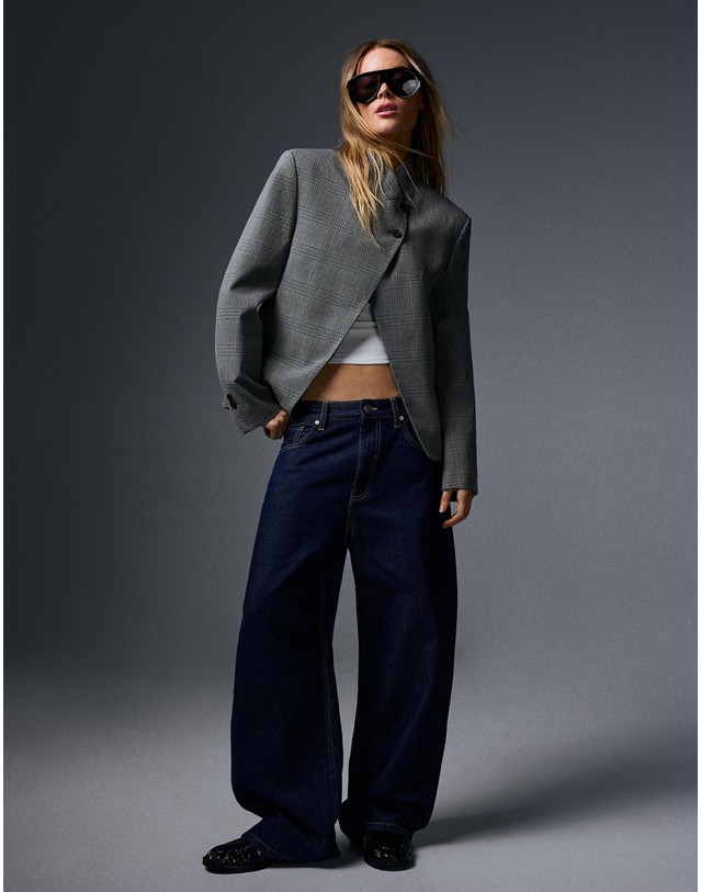 버쉬카 버쉬카 체크 크롭 크로스 블레이저 2521/232 GREY 그레이 착용컷
