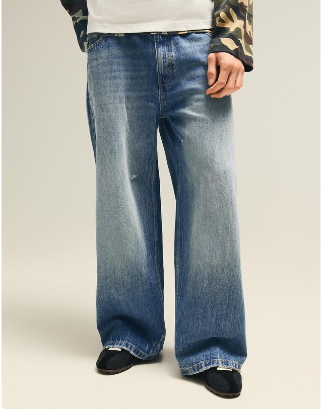 버쉬카 버쉬카 스케이터 와이드핏 데님 청바지 2582/236 LIGHT BLUE 블루 착용컷
