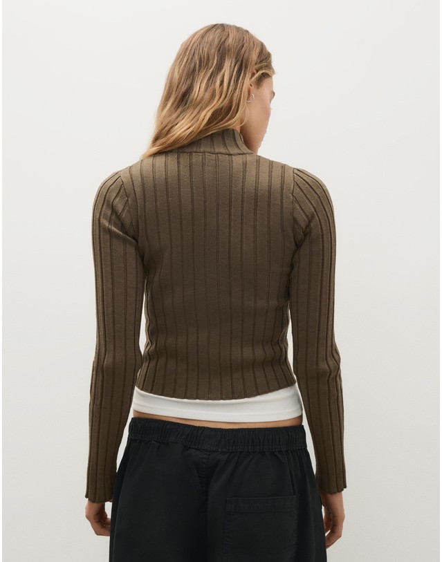 버쉬카 버쉬카 크롭 집업 골지 가디건 2918/693 KHAKI 카키 착용컷