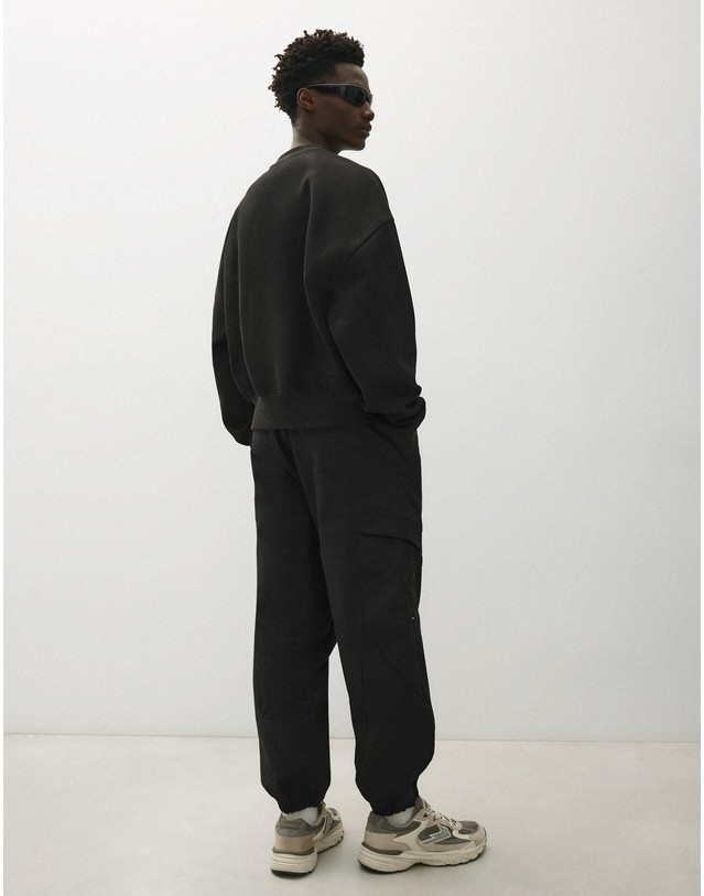 버쉬카 버쉬카 테크니컬 카고 스트레이트 팬츠 3883/053 BLACK 블랙 착용컷