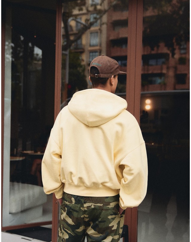 버쉬카 버쉬카 오버사이즈 크롭 후드 집업 2434/190 YELLOW 노랑 착용컷