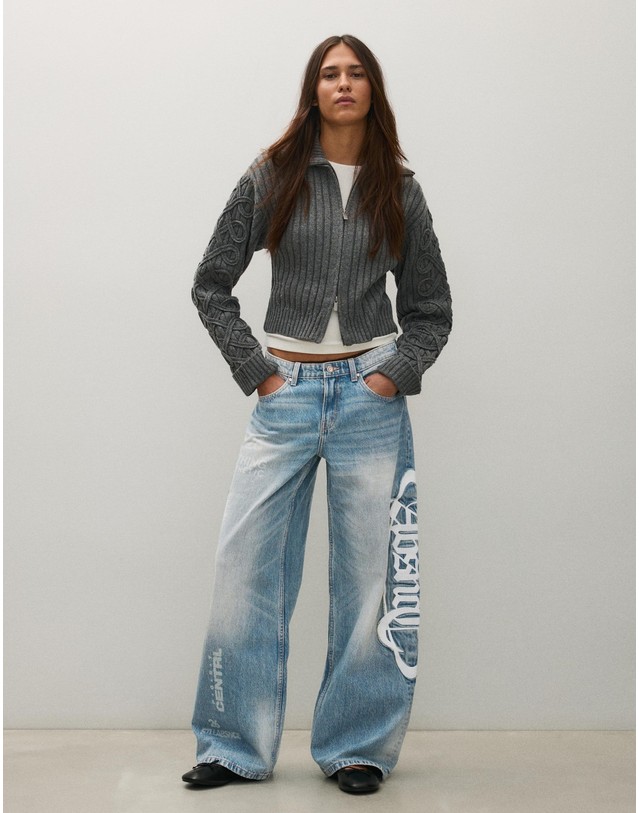 버쉬카 버쉬카 워시드 배기 패치 데님 팬츠 3412/352 LIGHT BLUE 블루 착용컷