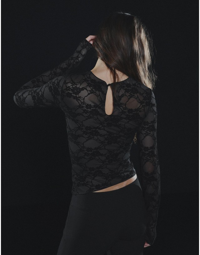 버쉬카 버쉬카 레이스 라운드넥 슬림 긴팔 티셔츠 4036/254 BLACK 블랙 착용컷