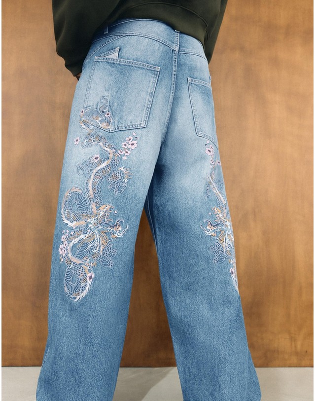 버쉬카 버쉬카 자수 스케이터 와이드 청바지 3831/534 LIGHT BLUE 블루 착용컷