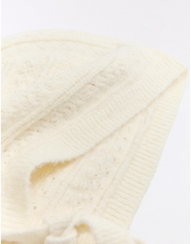 버쉬카 버쉬카 크로셰 니트 보넷 모자 4270/486 CREAM 아이보리 착용컷