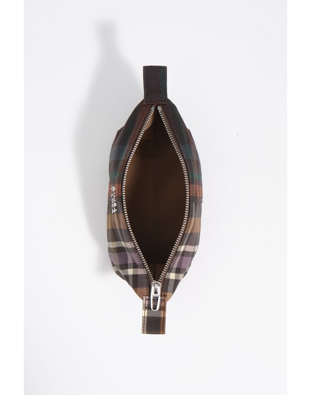 빔바이롤라 빔바이롤라 타탄 체크 스몰 코스메틱 파우치 262BBV413.20254 TARTAN CHOCOLATE GREEN 멀티컬러 착용컷