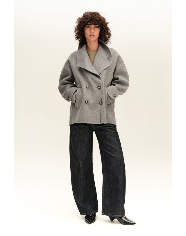빔바이롤라 빔바이롤라 울 더블브레스트 숏 코트 262BR0406.10011 LIGHT GREY 그레이 착용컷