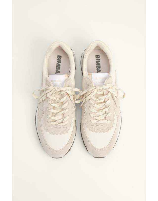 빔바이롤라 빔바이롤라 테크니컬 스캘럽 스니커즈 262BZ1319.12060 OFF WHITE 아이보리 착용컷