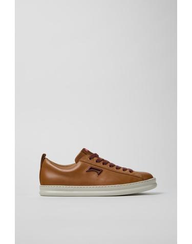 캠퍼 브라운 레더 남성 스니커즈 Runner K101052-007 BROWN