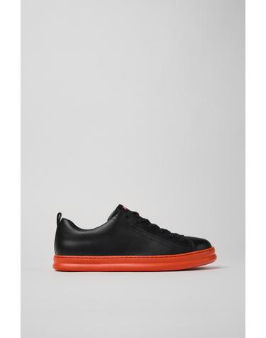 캠퍼 레트로 블랙 레더 남성 스니커즈 Runner K100226-141 BLACK