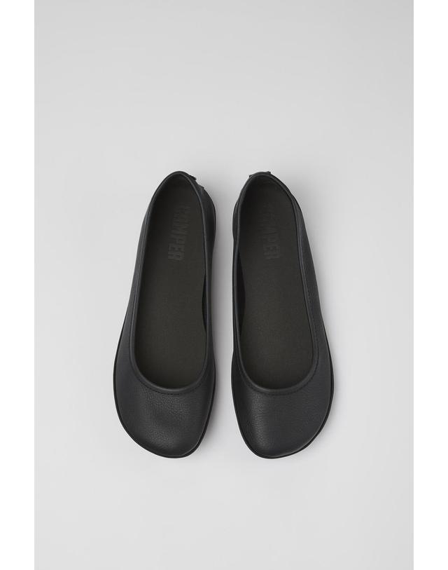 캠퍼 캠퍼 블랙 베이직 레더 발레리나 플랫슈즈 Right K200387-022 BLACK 착용컷