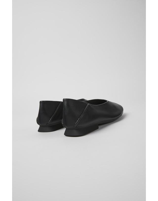캠퍼 캠퍼 블랙 레더 발레리나 플랫슈즈 Casi Myra K201253-015 BLACK 착용컷