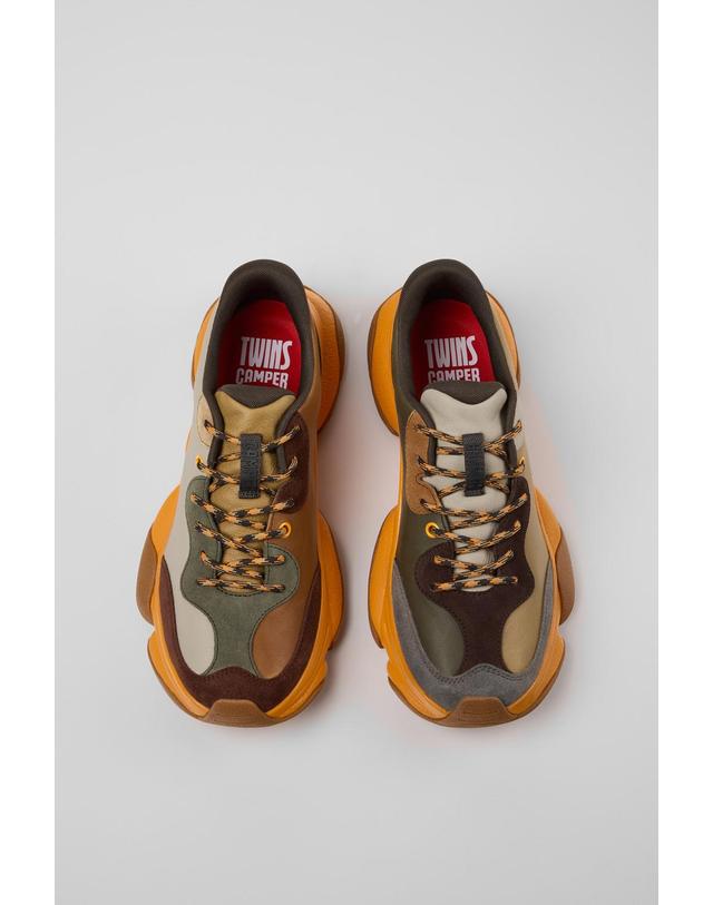 캠퍼 캠퍼 멀티컬러 남성 청키 스니커즈 Twins K101068-012 MULTICOLOR 착용컷