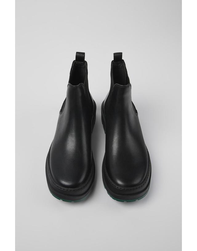 캠퍼 캠퍼 블랙 레더 남성 첼시 앵클부츠 K300435-006 BLACK 착용컷