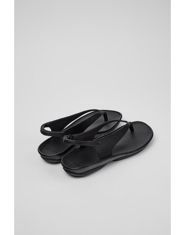 캠퍼 캠퍼 프리미엄 컴포트 스트랩 샌들 Right Isla K201871-002 BLACK 블랙 착용컷