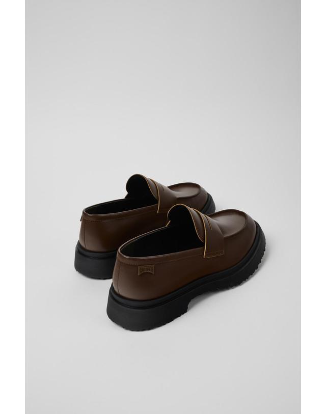 캠퍼 캠퍼 브라운 가죽 클래식 로퍼 남성 Walden K100633-046 BROWN 착용컷