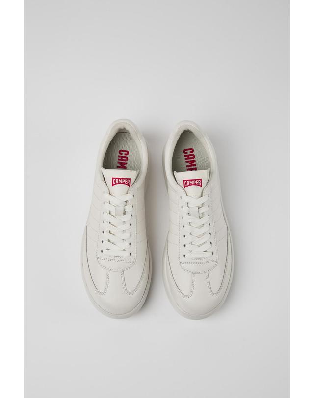 캠퍼 캠퍼 화이트 레더 여성 스니커즈 Pelotas XLite K201392-001 WHITE 착용컷