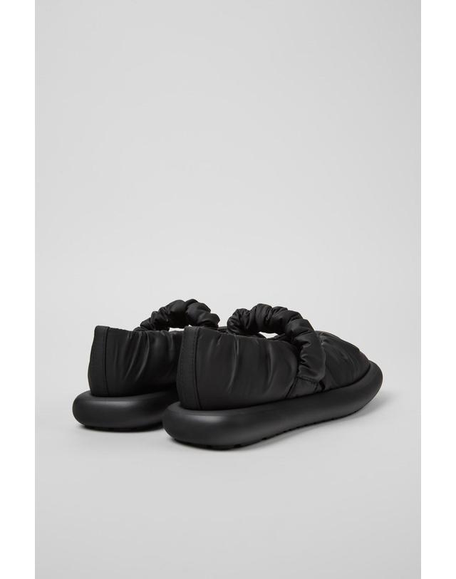 캠퍼 캠퍼 블랙 텍스타일 메리제인 플랫슈즈 Onda K201680-001 BLACK 착용컷