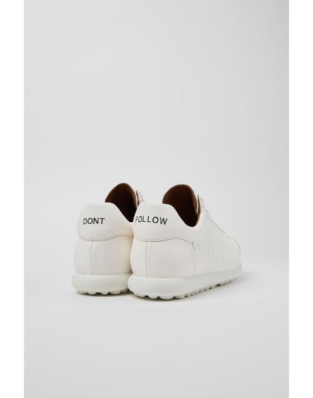 캠퍼 캠퍼 화이트 레더 베이직 스니커즈 Pelotas 27205-315 WHITE 착용컷