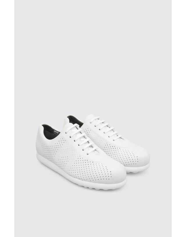 캠퍼 캠퍼 Pelotas 경량 레더 스니커즈 K100193-002 WHITE 화이트 착용컷