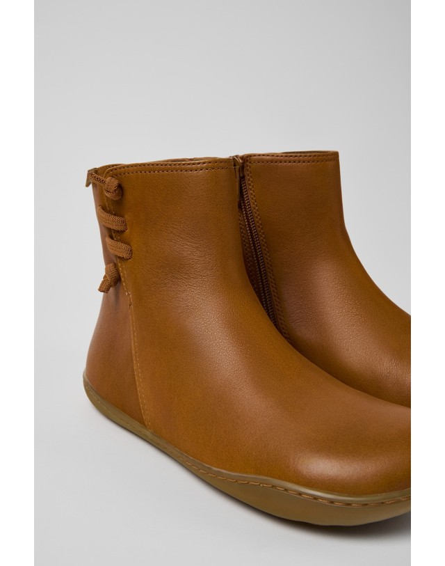 캠퍼 캠퍼 Peu 여성 레더 앵클 부츠 K400676-009 BROWN 브라운 착용컷
